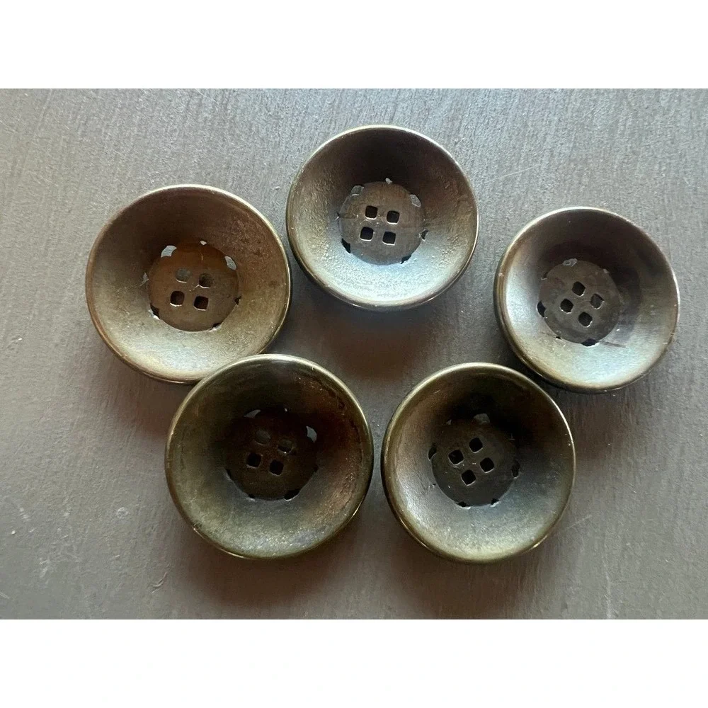 Filigree Metal Buttons 1